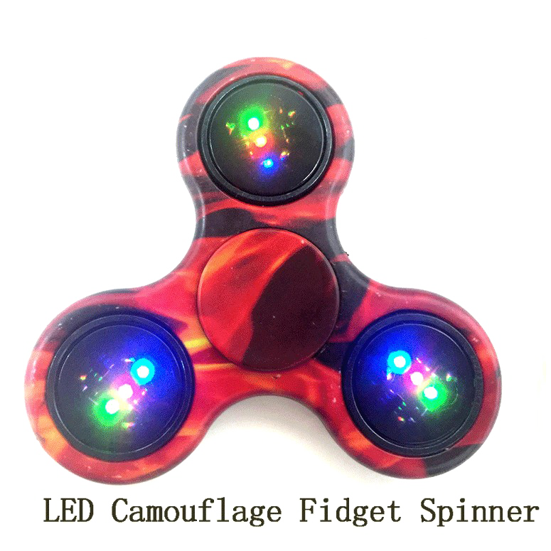 Hay Arranged Spinner Peach Bleached PNG